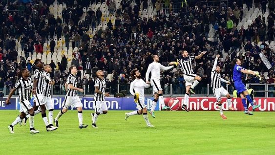 Champions League: la Juve de Tévez pudo sumar y está en Octavos de final