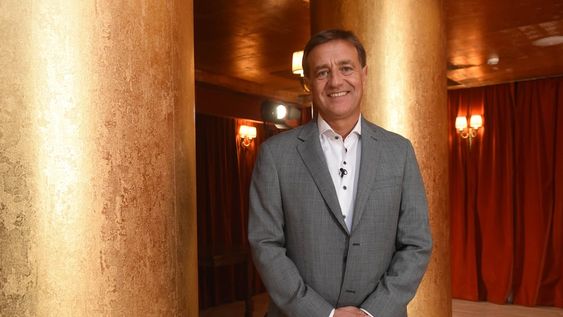 Rodolfo Suárez: “Las ciudades inteligentes son las que realizan obras de infraestructura”