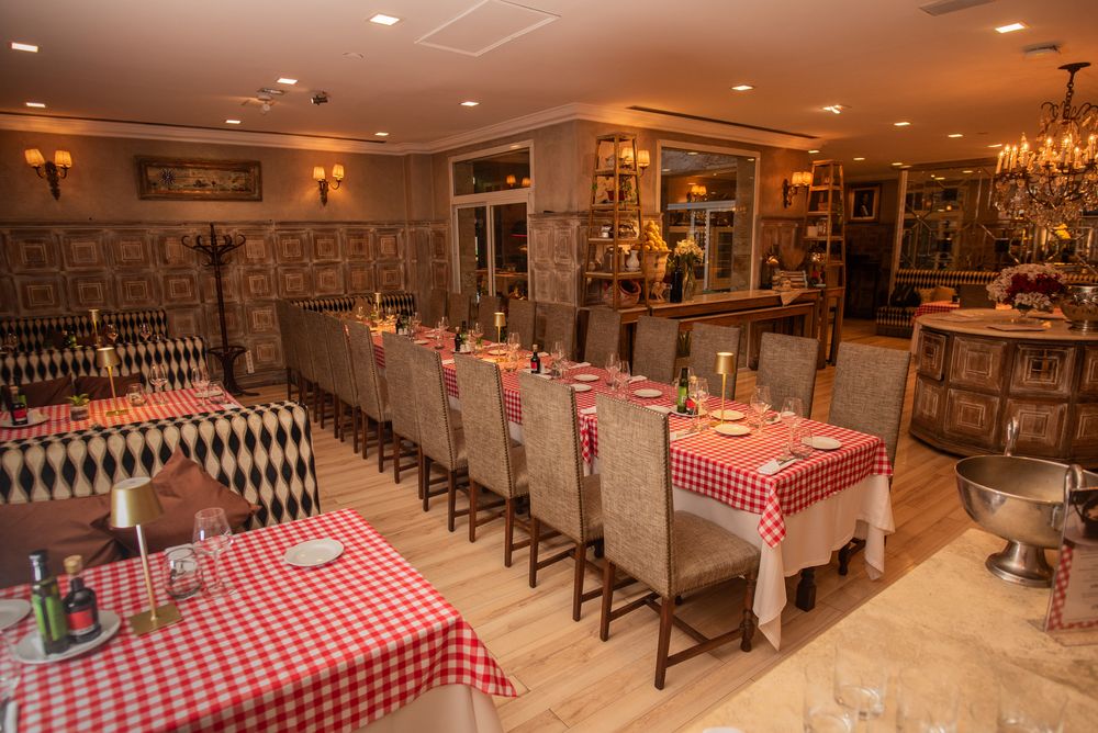 La Tavolata salón 2