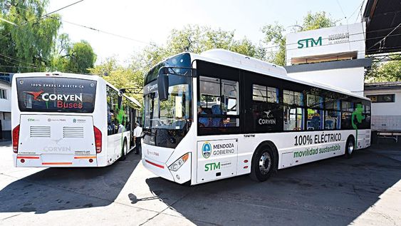 Transporte: la STM oficializó cambios en la cúpula directiva con presencia del Pro