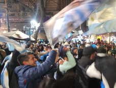 Disturbios en Buenos Aires: se llevaron un patrullero durante los festejos por la clasificación de Argentina. Imagen ilustrativa.