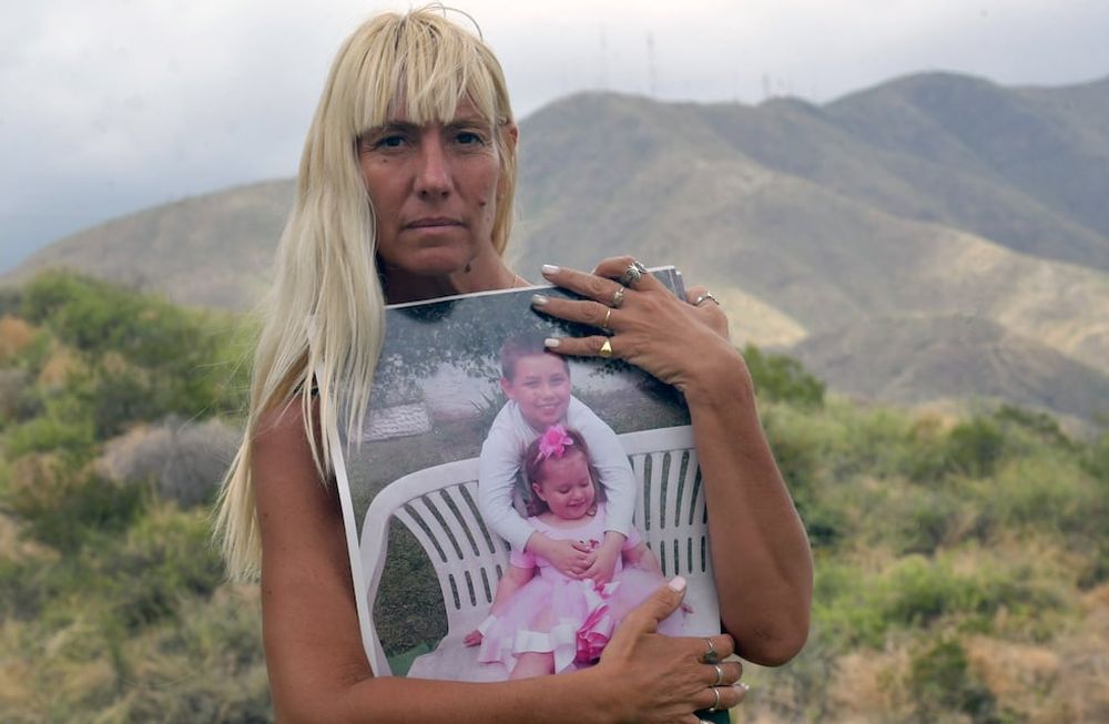 Carla Pagliaricci, mamá de Abril y Agutin Kruk y quienes murieron atropellados en la costanera el 14 de diciembre de 2018. La mujer pide que se enjuicie a otros dos conductores que participaron de la Tragedia de la Costanera. Foto: Orlando Pelichotti / Los Andes