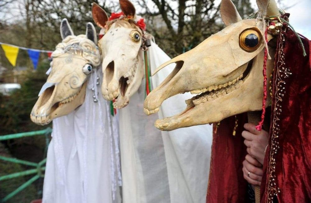 Mari Lwyd, la particular celebración de la navidad en Gales. / Foto: Gentileza