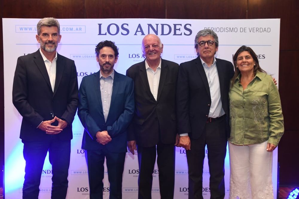 Ulpiano Suárez, Pablo Dellazoppa, Juan Carlos Jaliff y Mariana Juri, acompañando los logros del Diario y compartiendo la agenda de los desafíos que vienen.