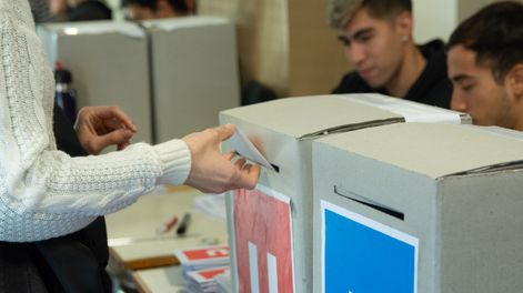 Los comicios serán el 9 de junio. Esther Sánchez analiza la reelección y Gabriel Fidel aparece entre los posibles candidatos.