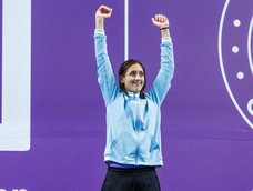 La Vikinga sigue brillando en el Mundial de Rumania, luego de conquistar el oro y consagrarse campeona del mundo en los 400mts combinados, hoy volvió a subirse al podio al concluir segunda en los 800mts libre.&nbsp;