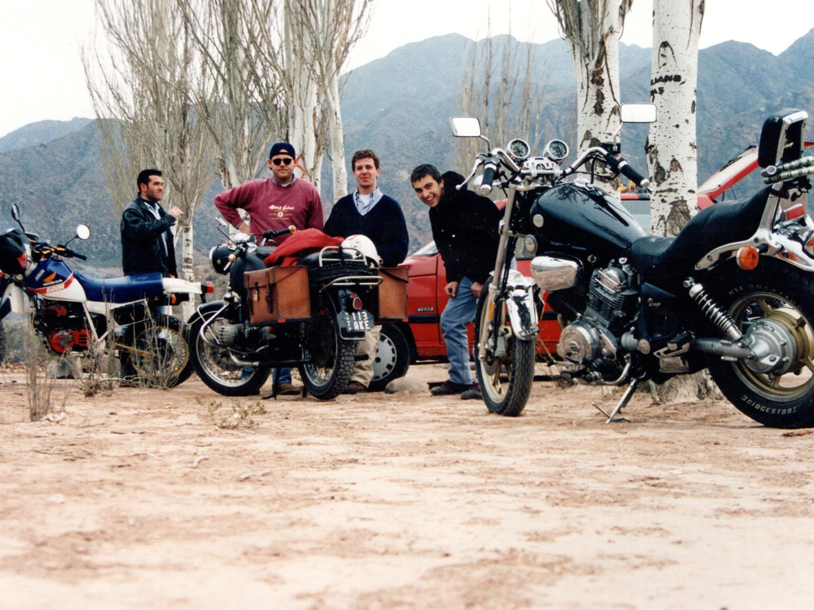 Renato, Fabián Álvarez, Gerardo Gómez y Jorge Caloiro.en 1995.