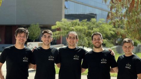 Mateware S.A.S. es una empresa mendocina enfocada en soluciones de Industria 4.0, automatización e inteligencia artificial aplicada a procesos productivos.