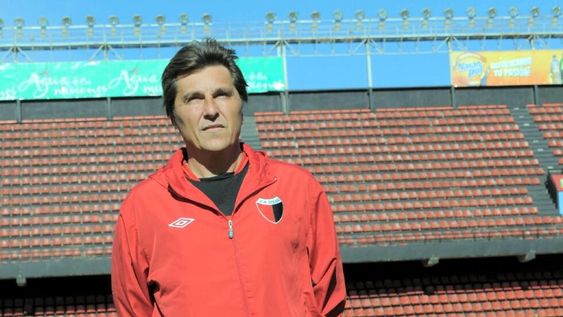 Después de postularse para el Tomba, Toresani dirigirá en Bolivia