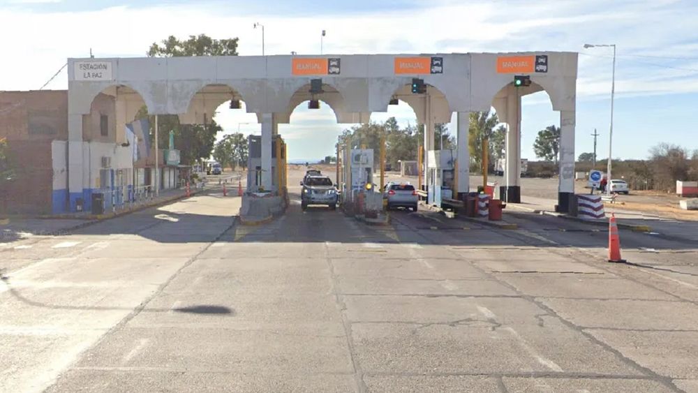 Peaje en La Paz, en el límite entre Mendoza y San Luis. 