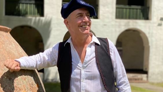 Marley se vistió de gaucho y generó divertidos comentarios de sus seguidores