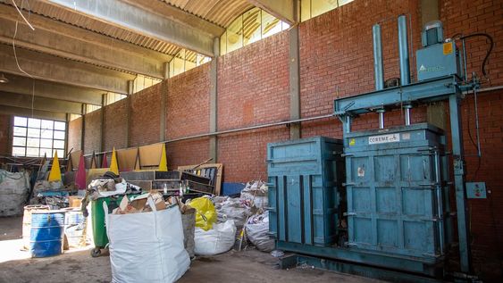 La planta será operada por la cooperativa Coreme, que ya recupera materiales en un pequeño establecimiento.