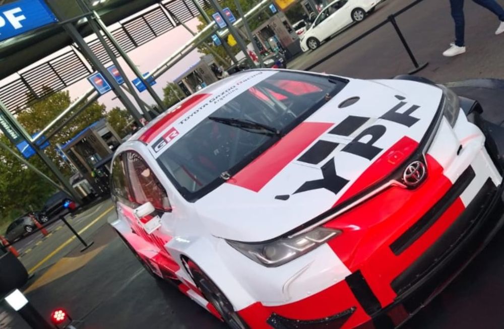 Toyota dio a conocer sus autos en el automovilismo argentino