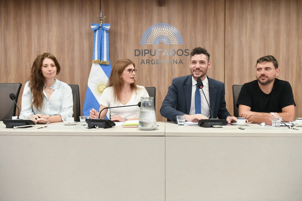 Damian Arabia y Juan Grabois serán autoridades de Comunicaciones e Informática.
