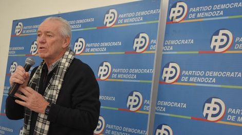 Interna demócrata: faltan diálogo y concertación de políticas - Por Carlos Balter