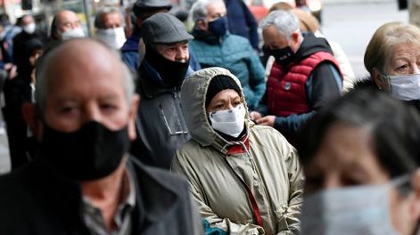 Los Andes | PAMI vacunará a 150 médicos de cabecera mendocinos en una primera etapa, pero no habrá operativos para afiliados. Estos serán inmunizados de acuerdo a lo dispuesto por el Ministerio de Salud. Foto: Orlando Pelichotti / Los Andes.