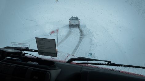Atención: intensas nevadas obligan al cierre del Paso Pehuenche y complican la circulación en rutas de alta montaña. Foto: Ignacio Blanco / Los Andes