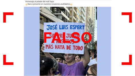 La foto del cartel que apoya a José Luis Espert en el acto de cierre de campaña de Milei es falsa