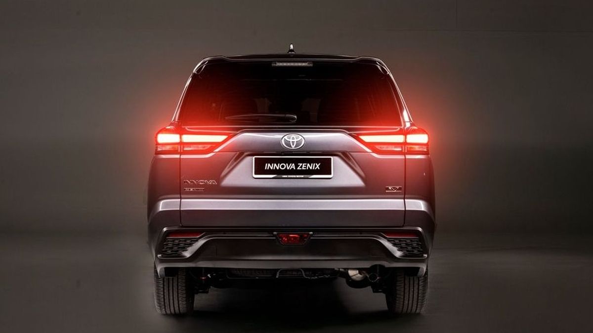 Toyota Innova Zenix 2026: cabina espaciosa para 7 pasajeros con interior de primera calidad