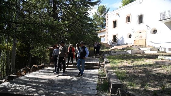 Costarelli visitó el hotel que se construye en el piedemonte godoicruceño