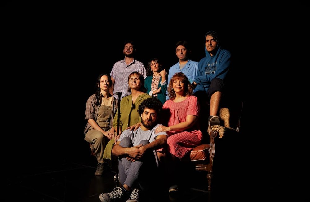 La obra de Tolcachir estrena con un elenco local.