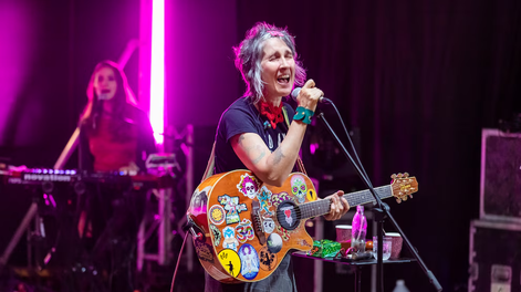 Andrea Echeverri, voz de Aterciopelados e ícono del rock latino, dará un show en Mendoza