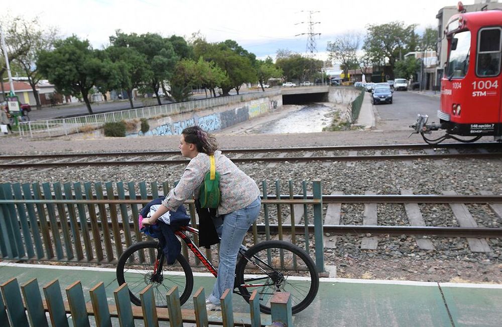 Ciclovía, Sistema municipal de bicicletas  de Godoy Cruz y Capital, se unificarán para formar parte de la provinciaFoto: José Gutierrez / Los Andes