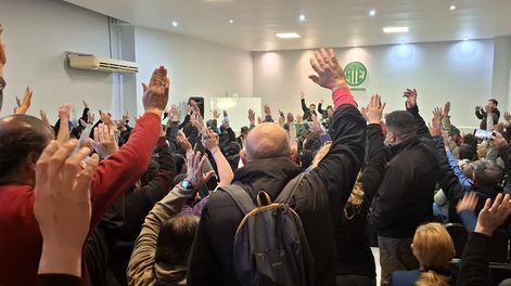 ATE anunció que llevará medidas de fuerza la próxima semana contra la reforma del estatuto