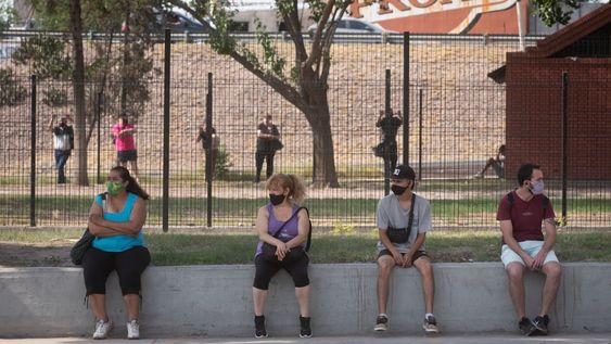 Se destacó la necesidad de mantener los espacios aireados como también concretar encuentros sociales al aire libre. Foto: Ignacio Blanco / Los Andes