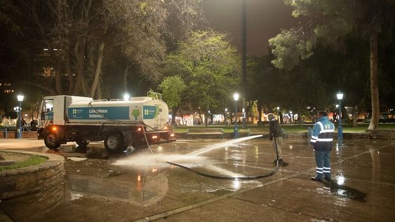 Gran operativo de limpieza tras el acampe del Polo Obrero