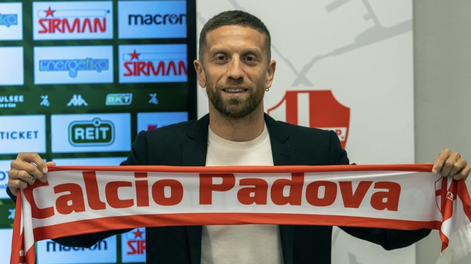 El Papu Gómez vuelve al fútbol profesional