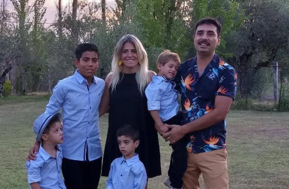 Marina y Matías junto a sus hijos cuentan su historia de amor en el día de San Valentín / Gentileza