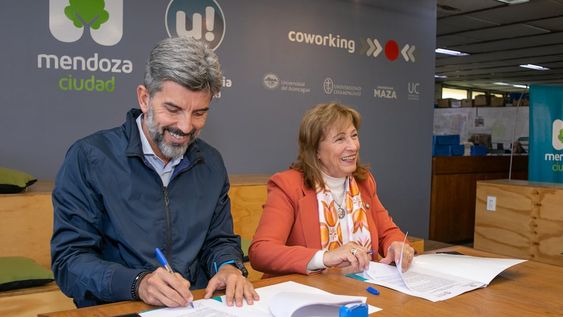 La Ciudad firmó un convenio para promover emprendimientos de impacto