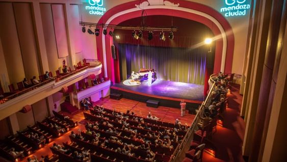 Stand up, comedia y música en el Teatro Mendoza este fin de semana