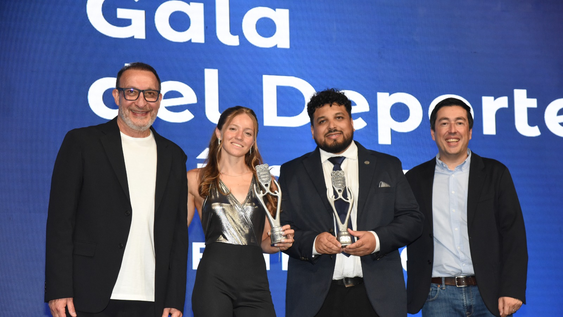 Emilia Vargas. La triatleta de Mendoza de Regatas&nbsp; fue distinguida por el Comité Olímpico Argentino, como la mejor en su especialidad.