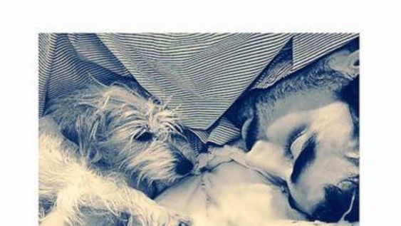 La dulce foto de Candelaria Tinelli con sus dos amores