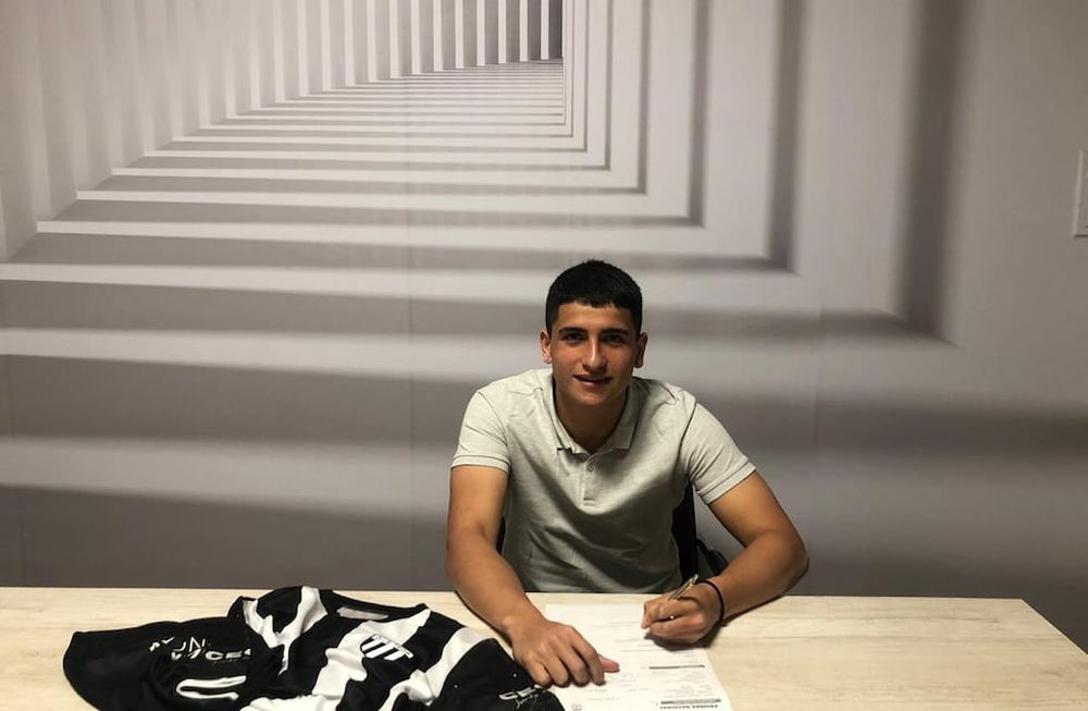 Matías Nicosia juvenil de Gimnasia jugará en Italia. / Gentileza