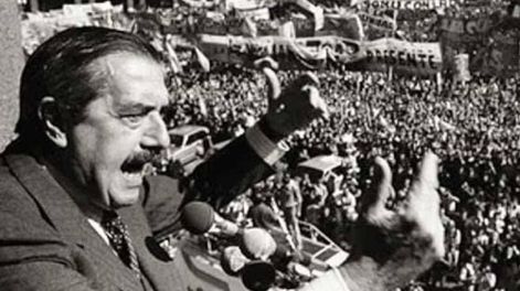 Los Andes | La figura de Alfonsín, debe ser reconocida y homenajeada como el estadista que sentó las bases y luchó institucionalmente para reconstruir la vulneración sufrida a nuestra identidad social y cultural como nación.