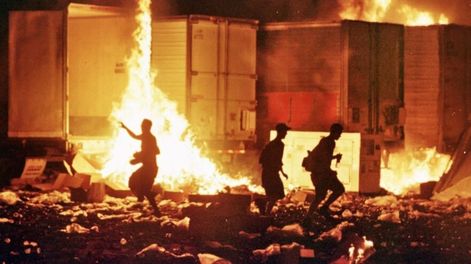 Los Andes | Las escenas de la destrucción de Woodstock 99, tras el último show.