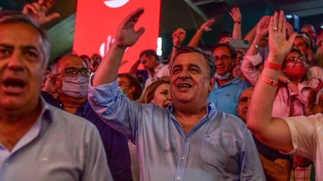 Los Andes | Mario Negri juntó 27 firmas sobre 45 para seguir como jefe del bloque radical (Foto: Federico López Claro)