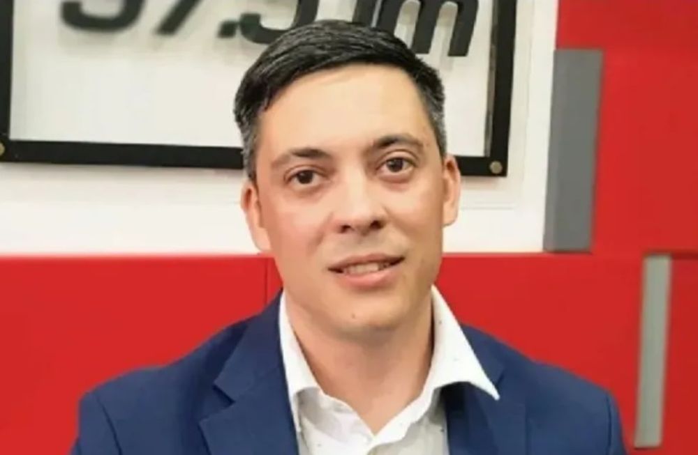 El sobrino del periodista Mario Markic (secretario de Turismo de Santa Cruz) se confundió al decir que uno de los cruceros arribaría a la región de Río Negro. Foto: Gentileza