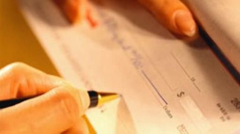 Industria argentina: problemas de pagos y alza en los cheques rechazados.