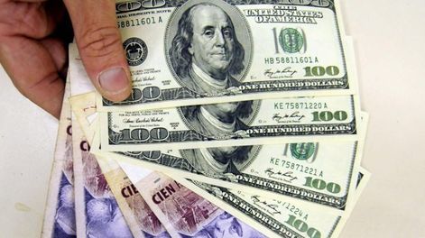 Los Andes | El dólar tiene su propia depreciación, calculada en el 5% anual, la inflación argentina, rondaría el 100% este año, entonces, ¿en qué invertir?