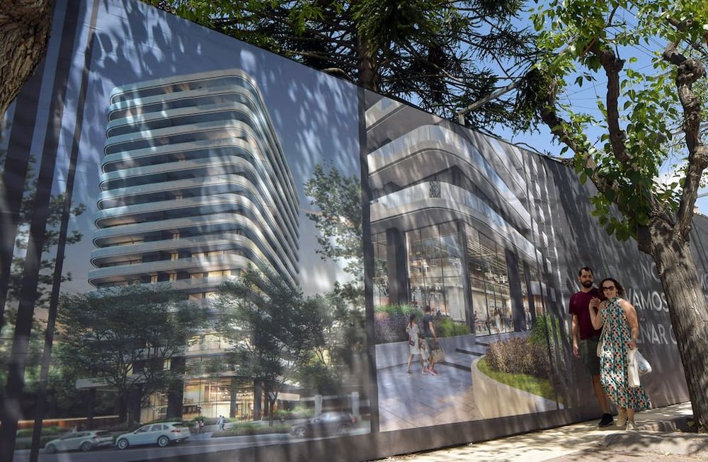 Construirán la torre Le Pilier en avenida Civit 642 de ciudad, una obra de la firma comercial Kristich Desarrollos. / Foto: Orlando Pelichotti