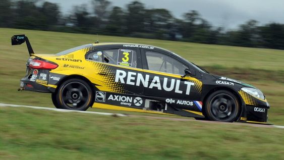 Pernía continúa como líder en el Súper TC2000