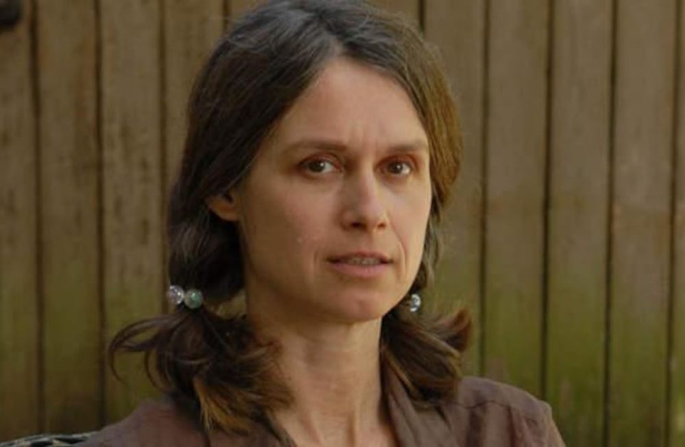Juana Molina participa de un recital a beneficio junto a gigantes como Laurie Anderson, invitada por Matt Groening.