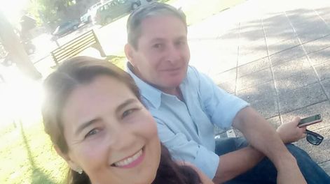 Los Andes | Profes solidarios: Paula Granados y Luis Aberto Manriquez, los dos profesores de Geografía que encabezan la campaña para ayudar a niños del barrio La Favorita y sus familias.