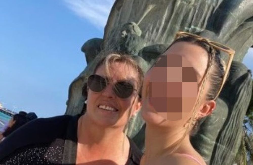 El sentido saludo de cumpleaños de la hija de la mujer detenida por los abusos de Cacho Garay: “La vida pone a todos en su lugar”. Foto: Captura Facebook
