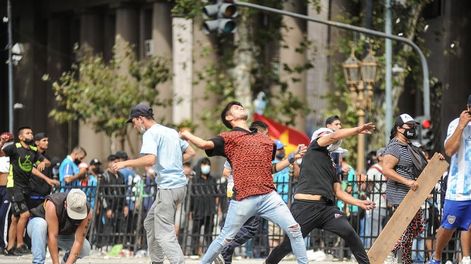 Los Andes | Incidentes en el Congreso durante la sesión en Diputados por el acuerdo con el FMI. (Federico López Claro)