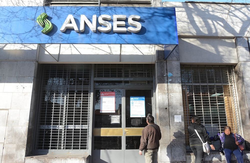 Anses: en cuánto quedará la AUH con el nuevo aumento anunciado por el Gobierno